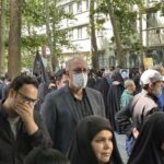 حضور مدیرعامل بانک مسکن در آیین تشییع پیکرهای پاک  رییس جمهور انقلابی  و  دیگر شهدای خدمت