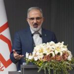 مدیرعامل بانک مسکن تشریح کرد:
                            
                            
                                ویژگی‌های جدید حساب صندوق پس‌انداز مسکن جوانان / خرید و ساخت مسکن جوانان تسهیل شد