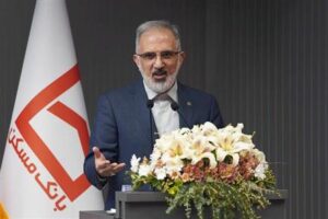 مدیرعامل بانک مسکن تشریح کرد:
                            
                            
                                ویژگی‌های جدید حساب صندوق پس‌انداز مسکن جوانان / خرید و ساخت مسکن جوانان تسهیل شد